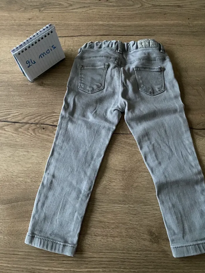 Jeans - 24 mois - photo numéro 2