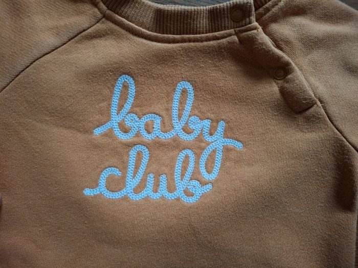 Sweat bout'chou 6 mois excellent état - photo numéro 2