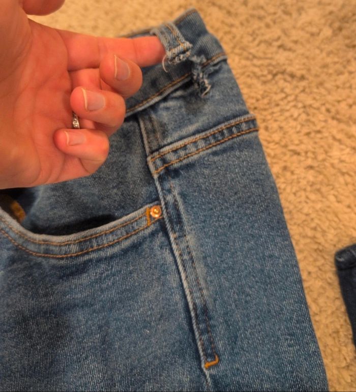 Lot de 6jeans Zara bien lire l'annonce - photo numéro 3