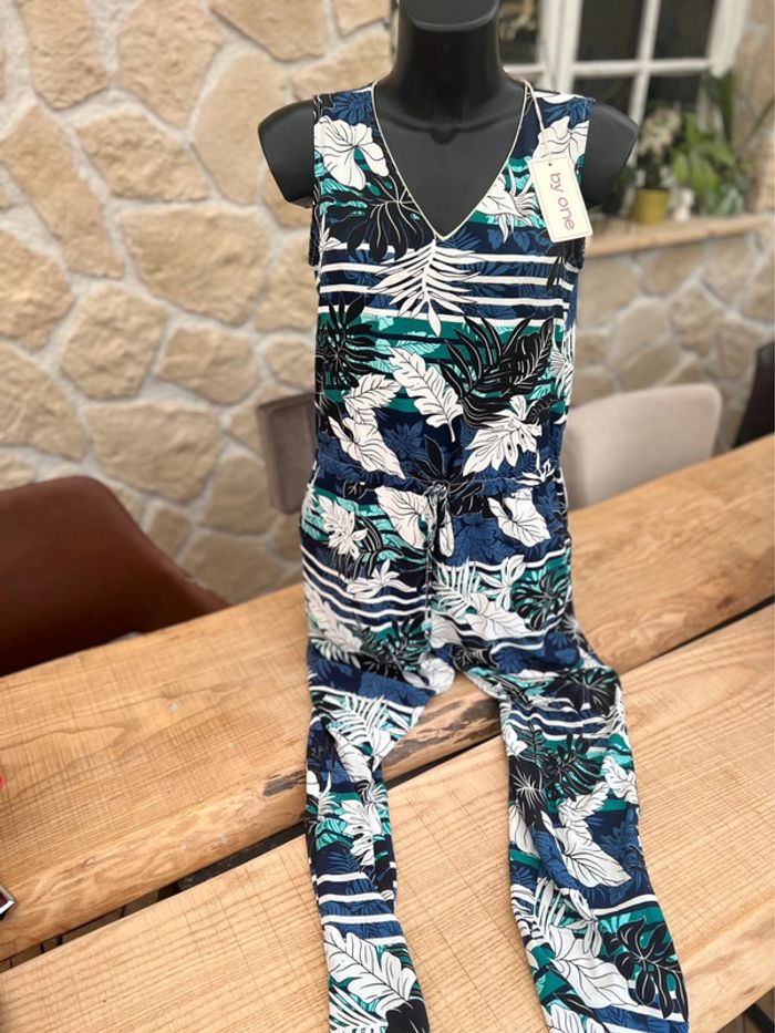Combinaison L 40 neuve étiquetée marque by one tropical été Combi pantalon longue - photo numéro 2