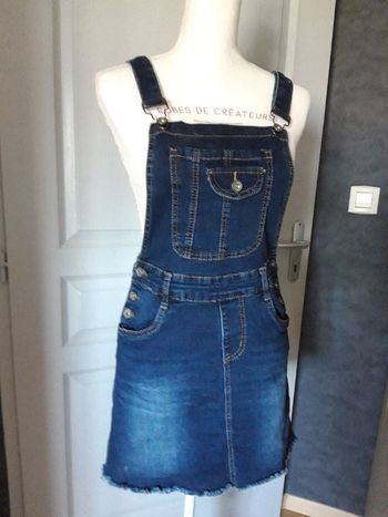 Robe salopette en jean S neuve