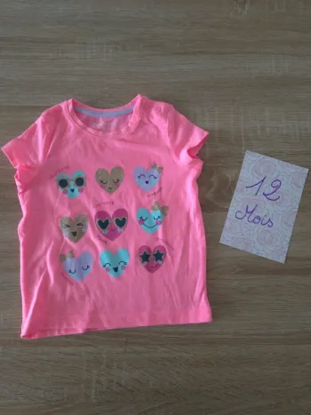Tshirt coeur rose 12 mois