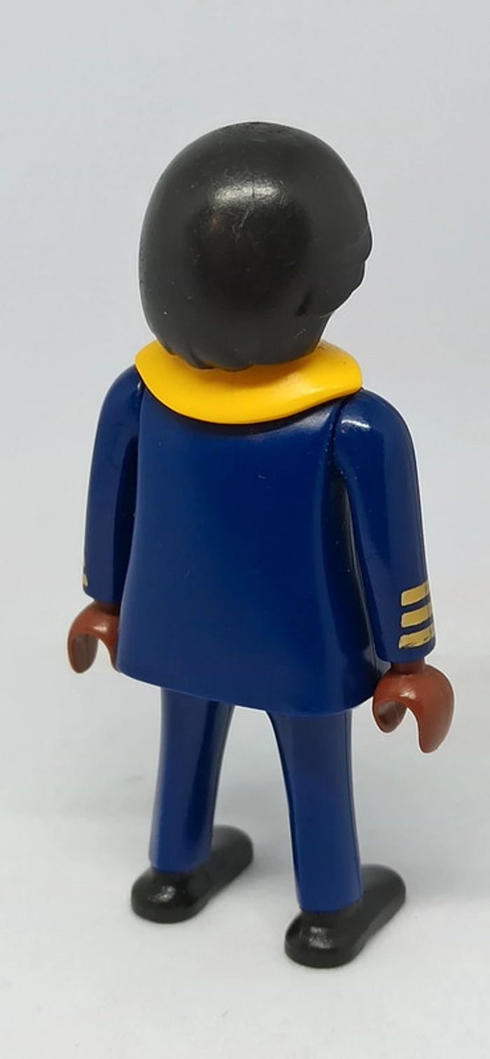 Femme habits bleus hôtesse de l'air playmobil - photo numéro 3