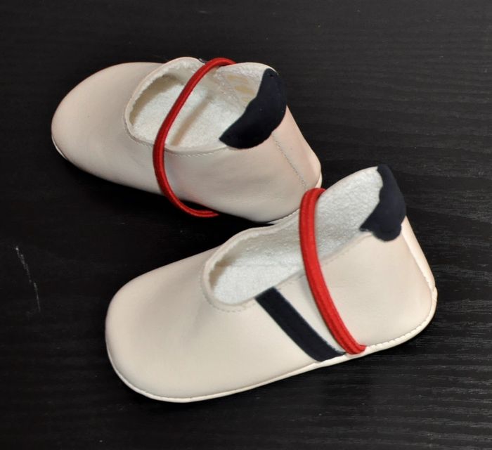 Noukie's chaussures bébés p.17 neuves jamais portées