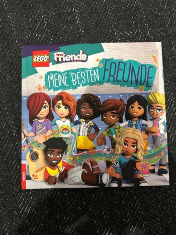 Carnet d’adresse Enfants Lego Friends( en allemand)