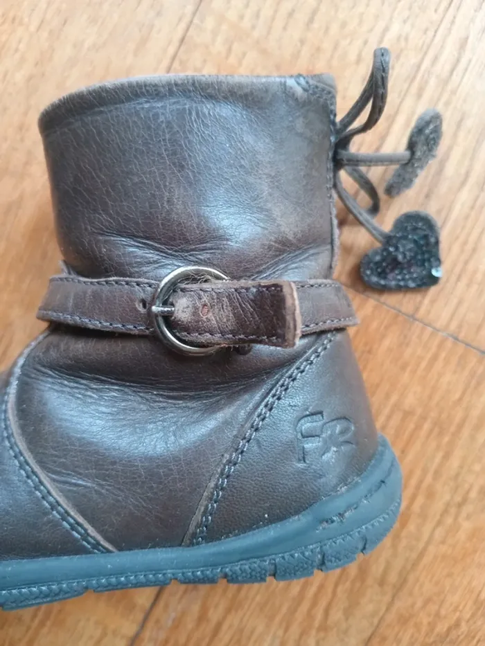 Bottines cuir fille taille 22 FR by Romagnoli - photo numéro 11