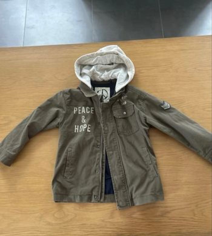 Lot vêtements garçon 6 ans - photo numéro 2