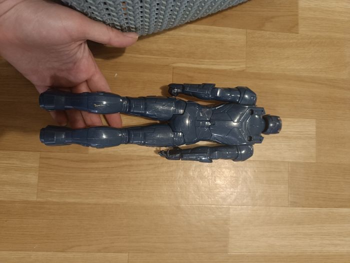 Figurine Titan iron bleu - photo numéro 2