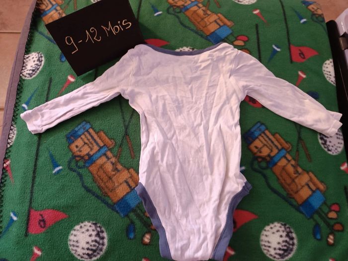 Body garçon 12 MOIS - photo numéro 2