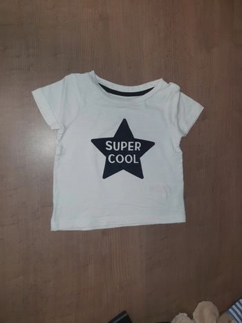 Tee-shirt 9-12mois super cool