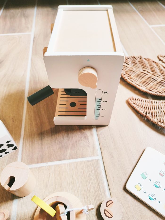 🍵Dinette machine à café et thé et accessoires en bois marque Vertbaudet - photo numéro 3