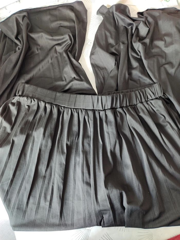 Pantalon fluide jambes très larges - photo numéro 2