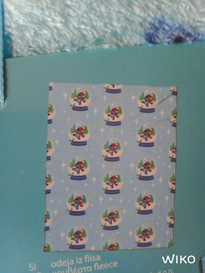 Couverture plaid polaire Stitch - photo numéro 3
