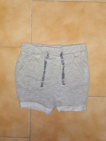 Short gris 12mois