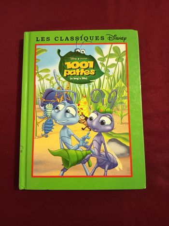 Livre Disney " 1001 pattes "