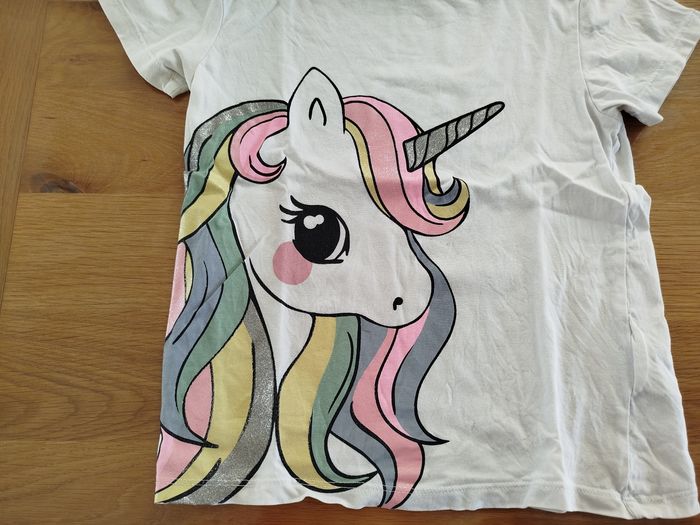 Tee-shirt licorne - photo numéro 3