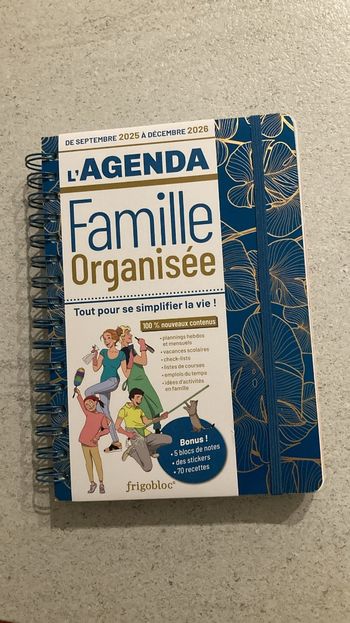 Agenda 2026 famille organisée période de  septembre 2025 à décembre 2026