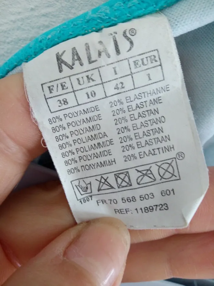 Haut de maillot de bain femme ou jeune fille - photo numéro 13