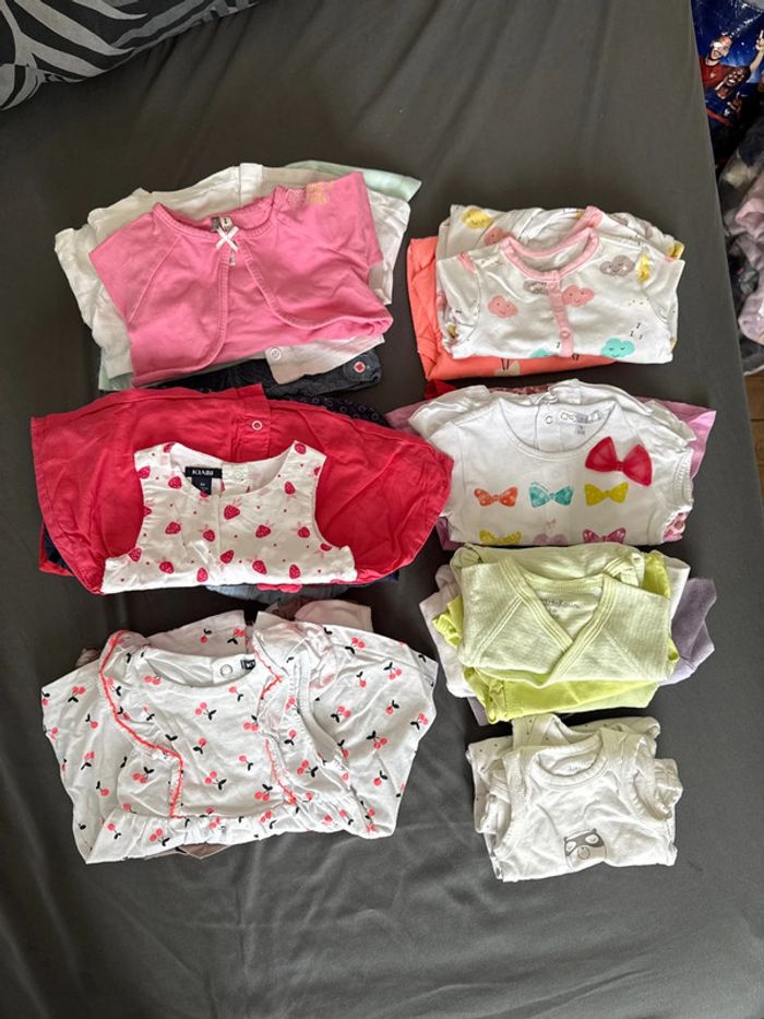 Lot bébé fille été 1 mois