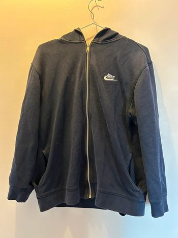 Gillet nike