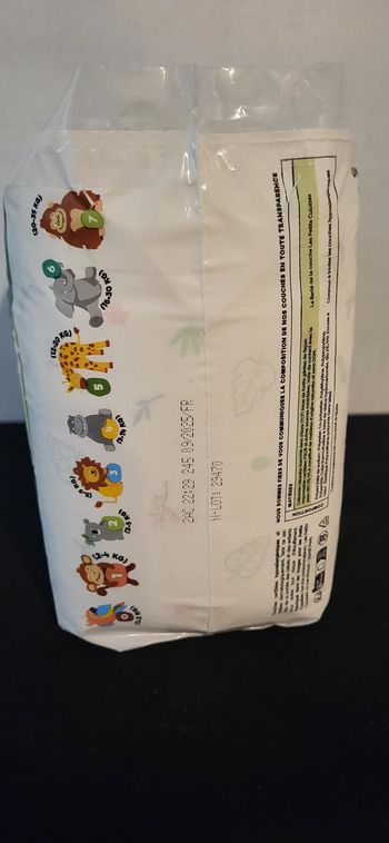 Un paquet de couches taille 1les