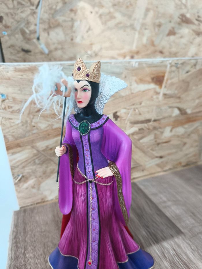 Figurine Méchante Reine Mascarade - haute couture - photo numéro 2