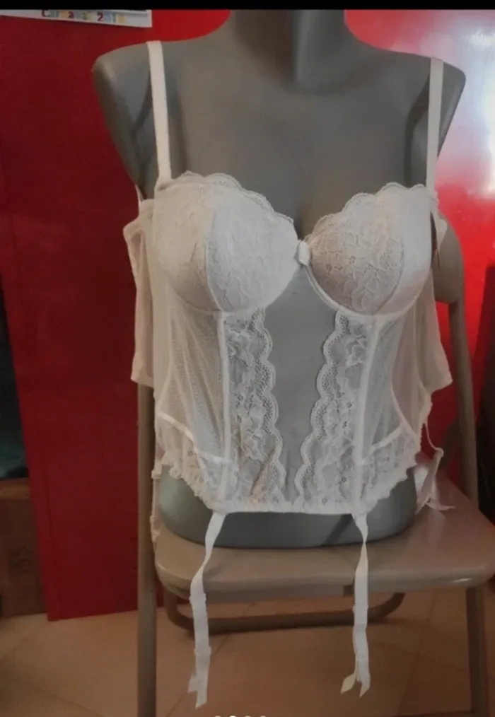 Guêpière 95b neuve - photo numéro 4