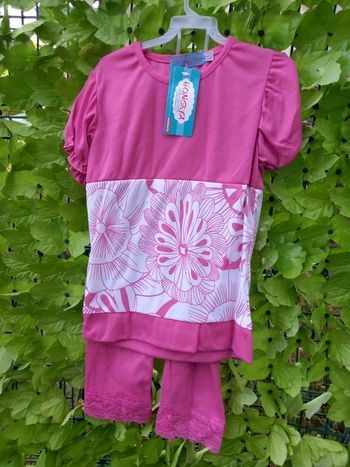 Ensemble fille rose Taille  : 8 ans