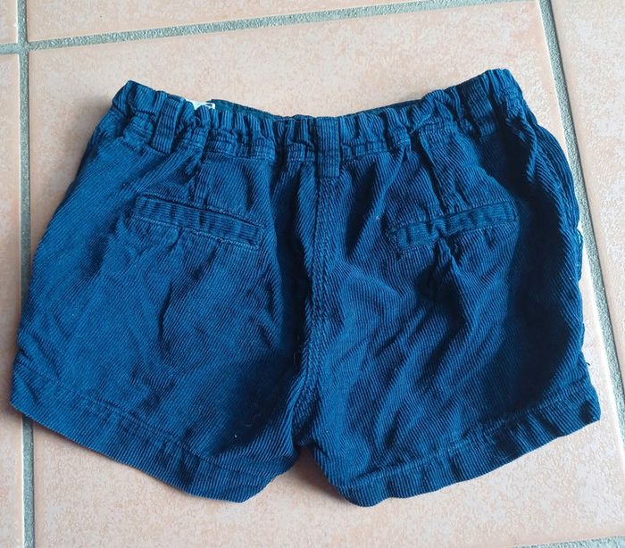 Short velours bleu marine - photo numéro 2