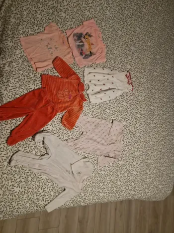 Lot bébé fille 6 mois