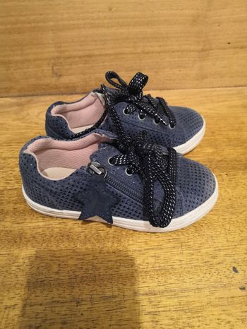 Basket fille taille 24