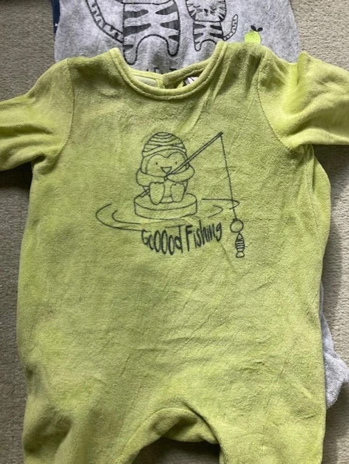 Lot de 3 Grenouillères 9 mois - photo numéro 2