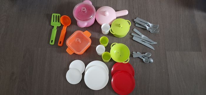 Lot accessoires dinette