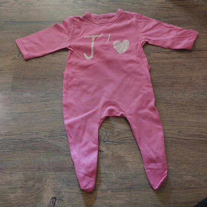 Pyjama 1 mois - photo numéro 2