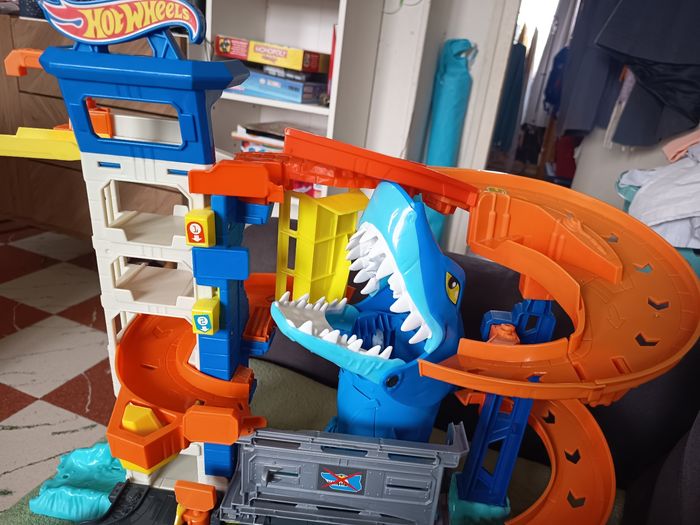 Circuit hot whells et lot de voitures hot whells - photo numéro 2