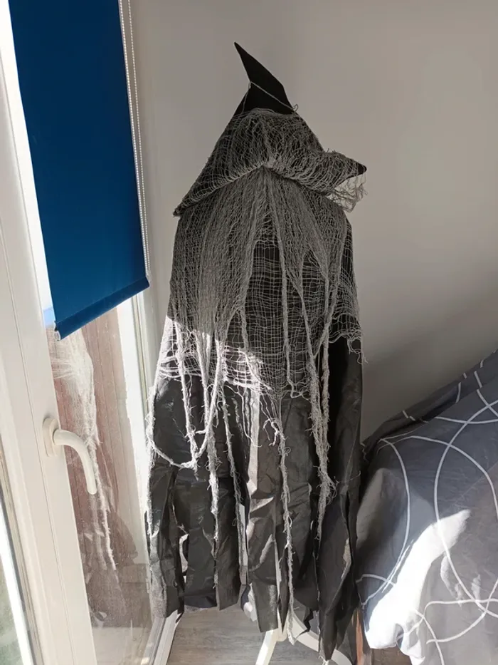 Cape d'halloween - photo numéro 3