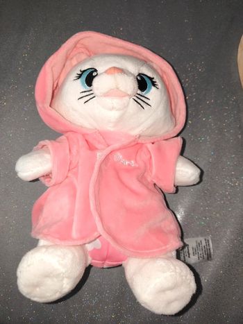 Peluche Marie en peignoir