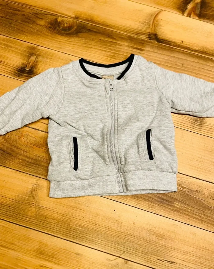 Ensemble gilet zippé et jogging gris 6 mois - photo numéro 3