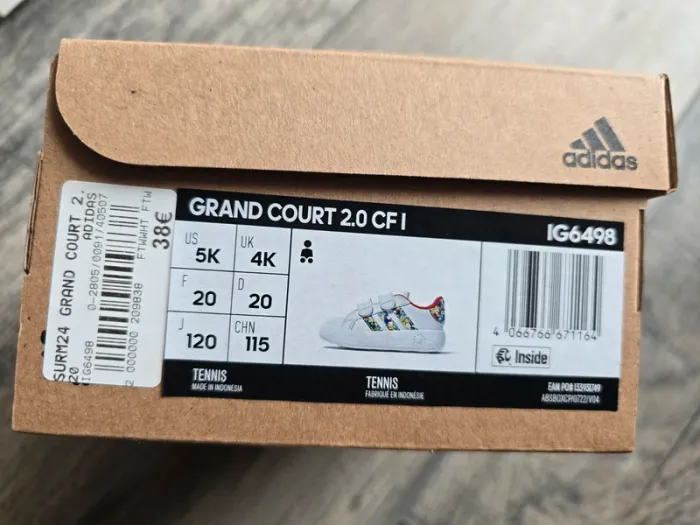 Chaussures bébé taille 20 adidas - photo numéro 4