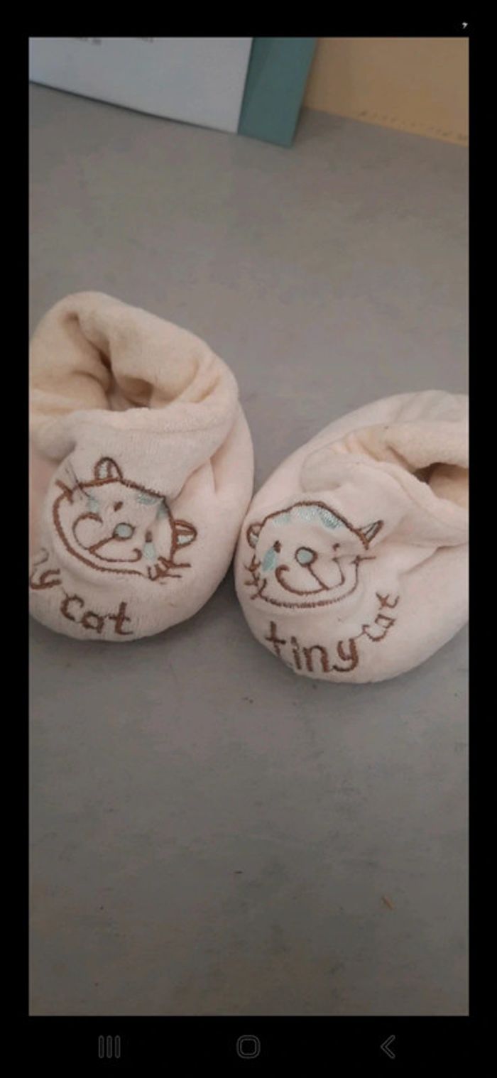 Petit chausson bébé chat