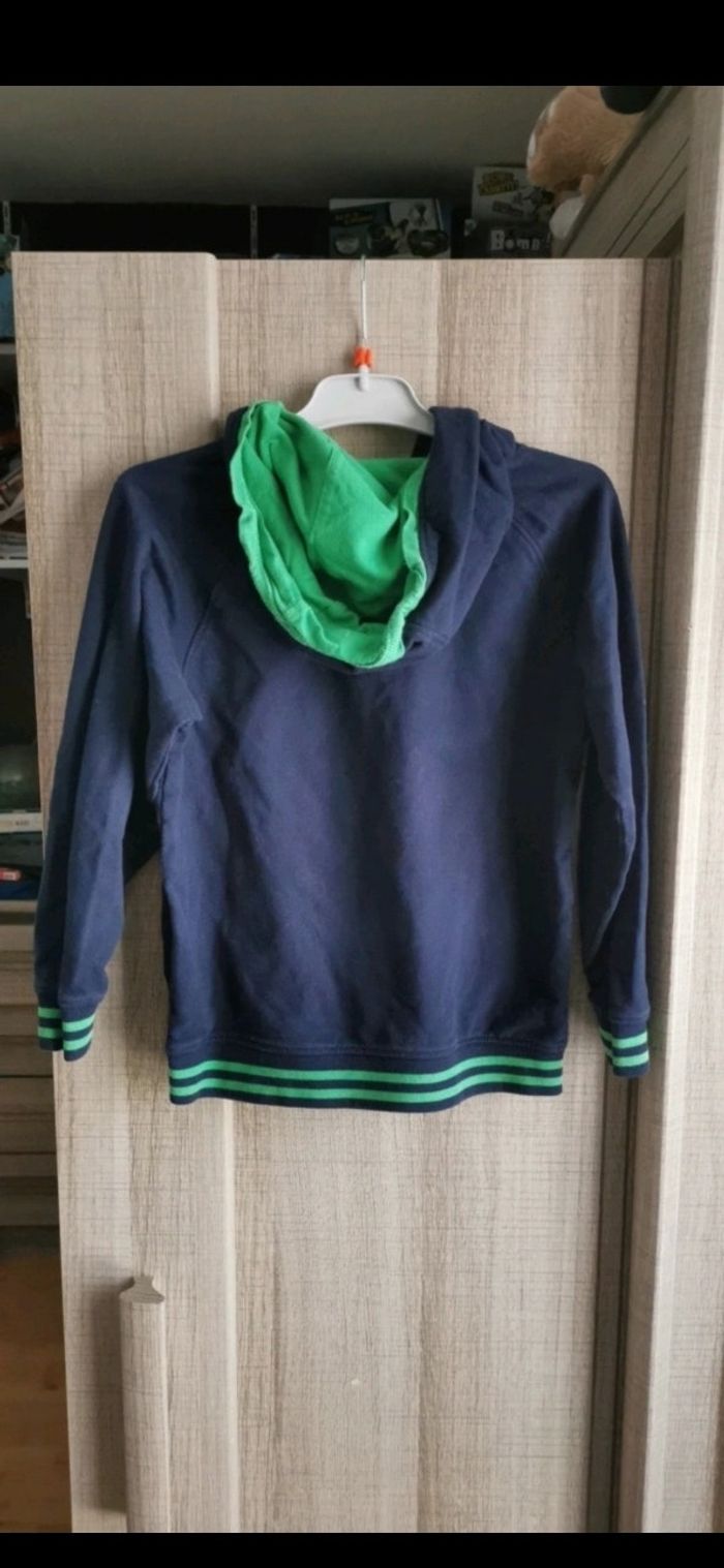 Sweet à capuche, garçon Batman, 8 ans - photo numéro 2