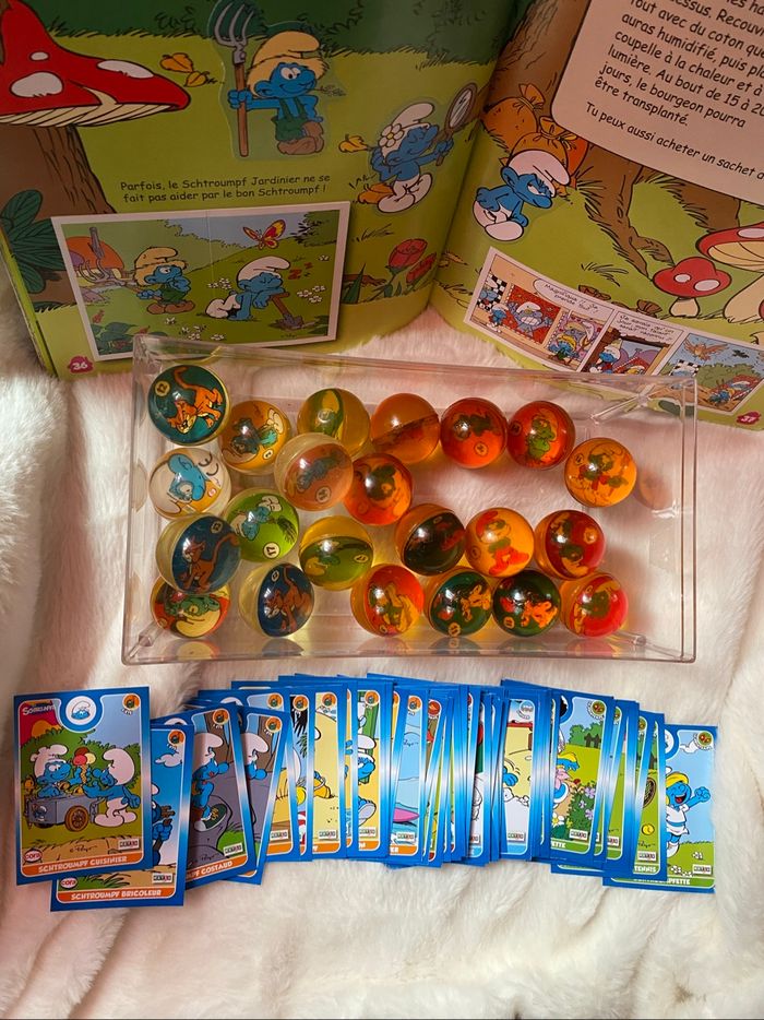 Collector schtroumpf + 64 cartes charades+ 22 balles rebondissantes - photo numéro 5