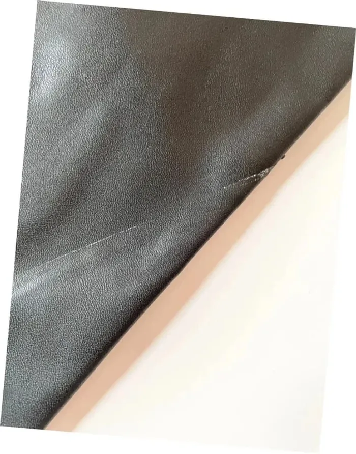 Pochette noire imitation cuir - photo numéro 3