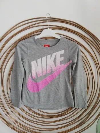 T-shirt manches longues Nike T10/12 ans