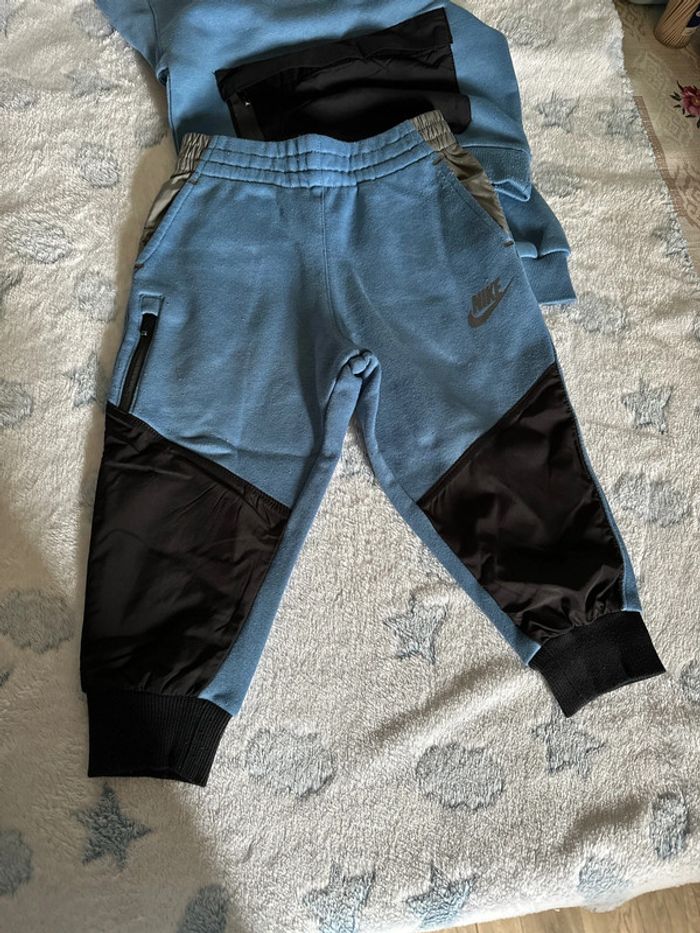 Ensemble Nike - photo numéro 5
