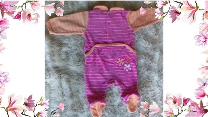 Pyjama fille, une pièce, 3 mois --2 vêtements achetés le 3ème offert - photo numéro 3