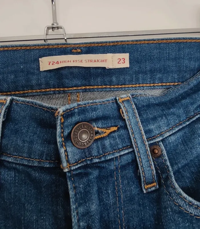 Jean levis 724 slim w23 L28 - photo numéro 7
