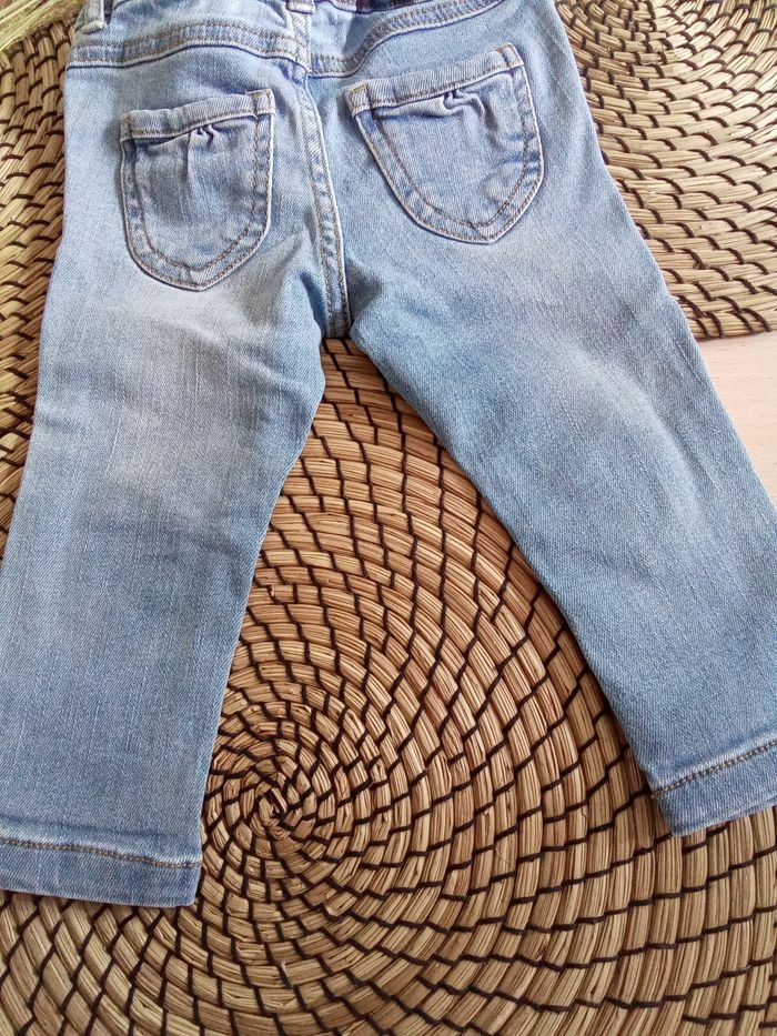 Pantalon jean avec coeurs Vertbaudet taille 12 mois - photo numéro 8
