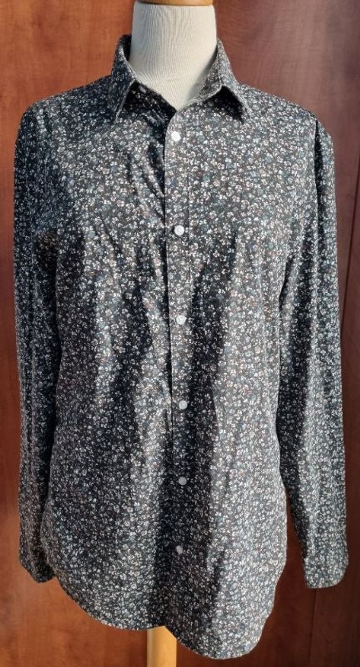 Chemise manches longues à fleur (slim fit) taille M - photo numéro 1