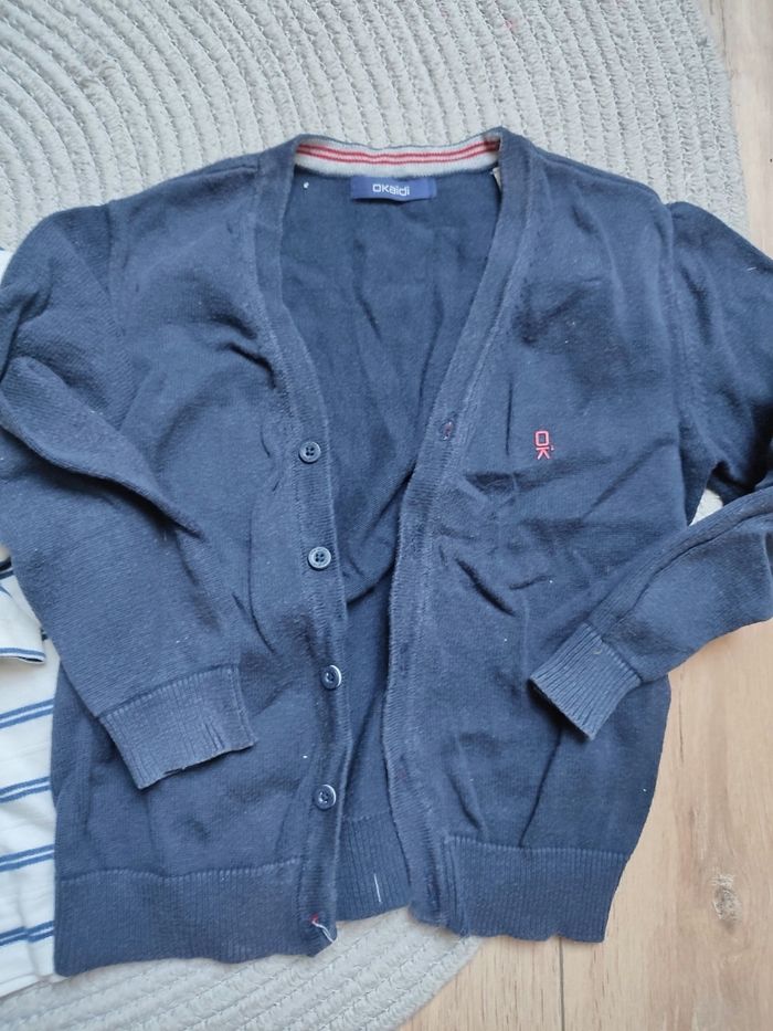 Lot gilet et t-shirt manches longues - photo numéro 3